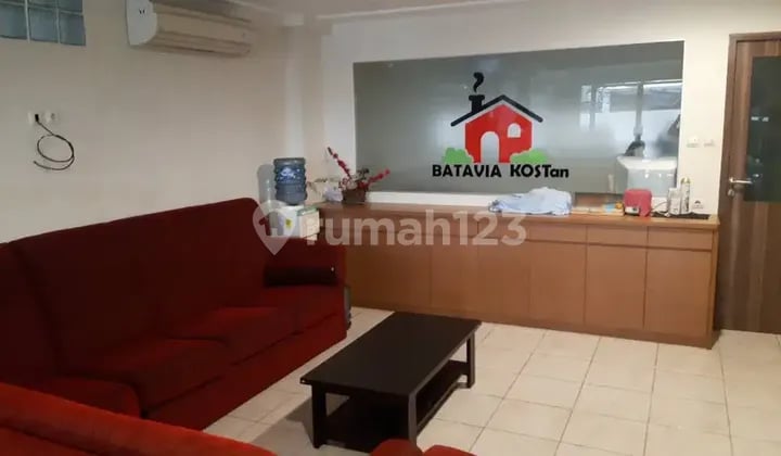 Kost stasiun kota. Khusus karyawan karyawati