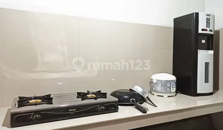 Kos kosan Kost AC IBI UM A2L DCC PANCA BHAKTI AKBID ADILA