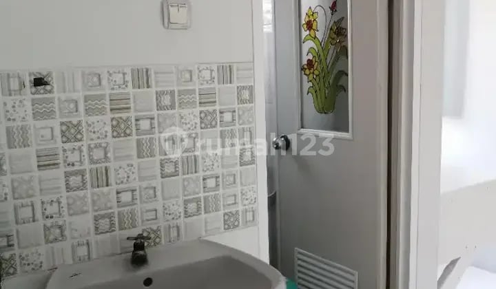 Kost Bersih, Tenang, Nyaman di Bekasi Kota