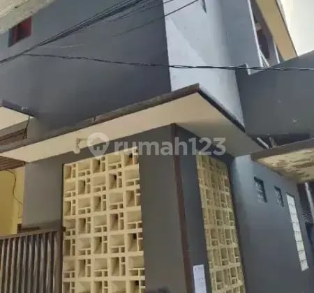 DISEWAKAN KAMAR KOST