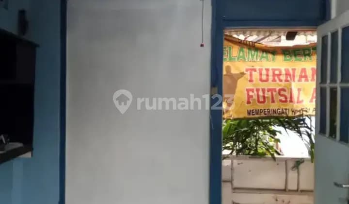 Kost Karyawan Kamar Mandi Dalam