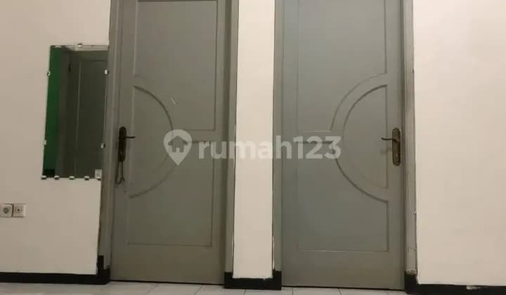 Kost Kostan Putri Kak Caca di Malang