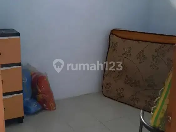 Kos Bersih Murah Parkir Mobil Luas Sidoarjo