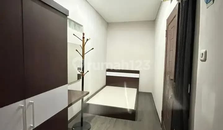 Kos tanjung duren raya baru kamar mandi dalam