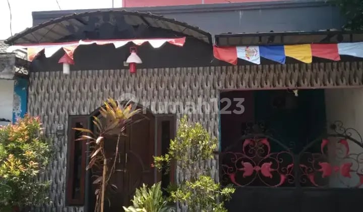 Kos Wisma Asri House