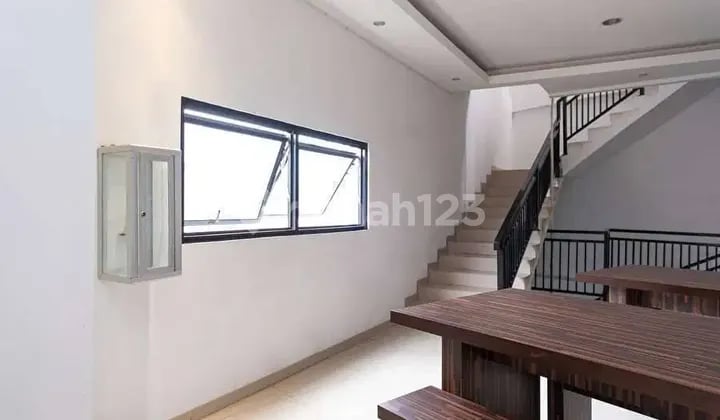 Kos Kosan Kost AC Panasonic Gobel Wisma Indomobil Korindo Tempo BNN