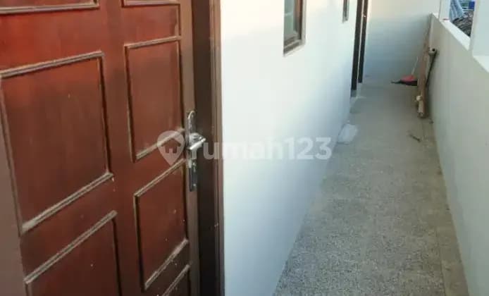 Rent a room in the Pondok Aren area