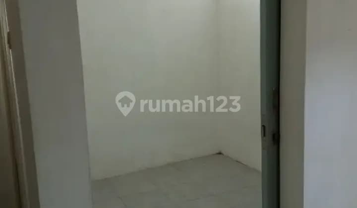 Kos kosan rumah tangga/bujang