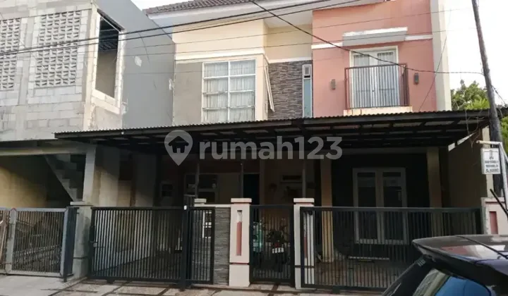 KOST PUTRI ANNISAA