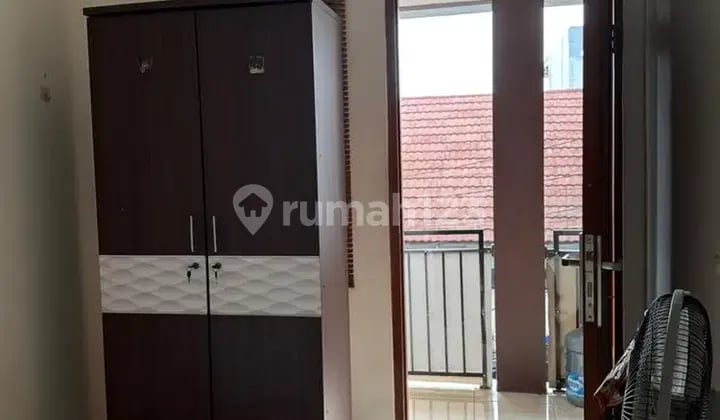 Boarding House for Male Employees Only