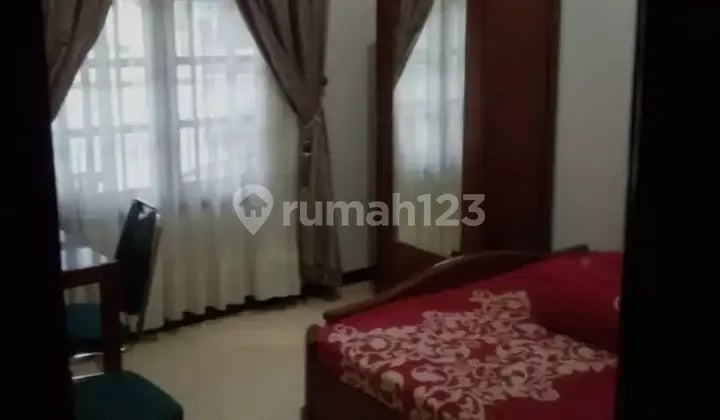Kos Putri strategis dan murah Jl. Tegalsari Barat