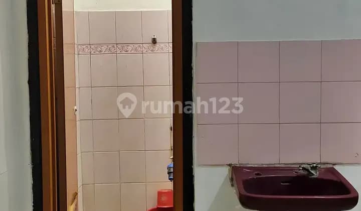 Kost AC, Dekat Busway, KRL, Jakarta Pusat