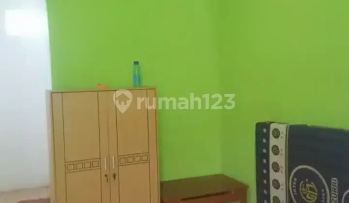 Di sewa kan kost an buat mahasiswa posisi dekat kampus telkom