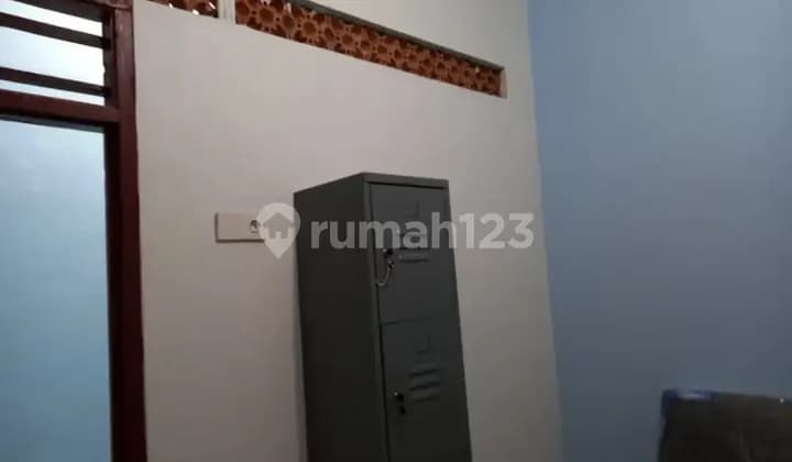 Kos Murah Lengkap Senen Johar Baru