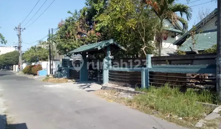 AC Kost with wifi laundry in Surabaya, Jemursari, Ahmad Yani / Rungkut.