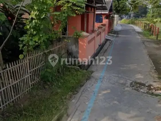 Ada Rumah Bedeng (1,1jt) dan Kamar Kos Oranye Gumay(900k)