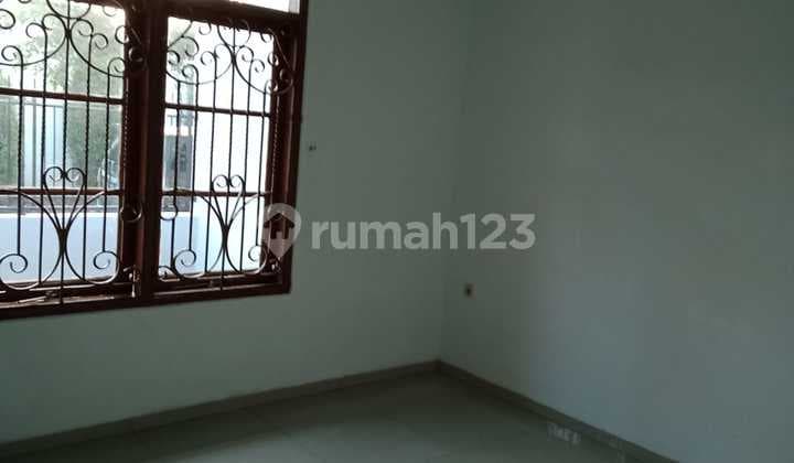 Rumah Tinggal Nyaman Siap Huni di Taman Kopo Indah 2 Harga Nego
