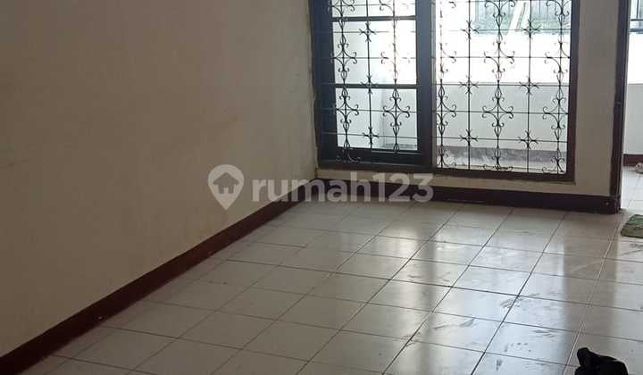 Dijual Rumah Tinggal Baru Renov, Bagus Nyaman Siap Pakai di Taman Kopo Indah 2 Harga Nego
