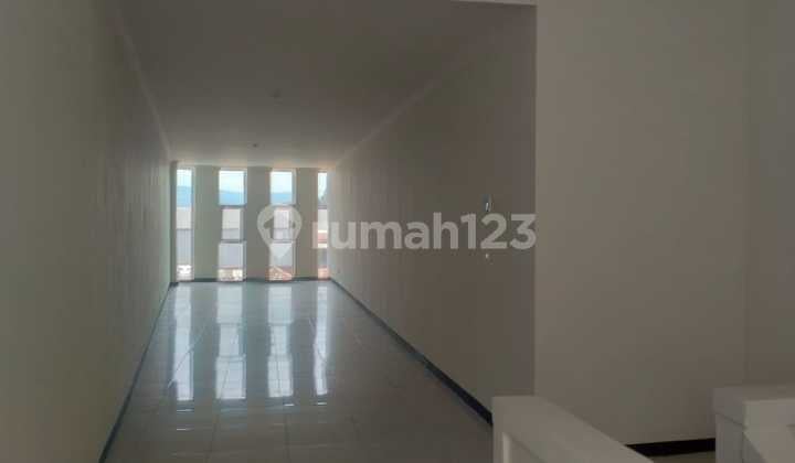 Sale Ruko 3 Lantai Main Road di Gempol Sari Cijerah Harga Nego