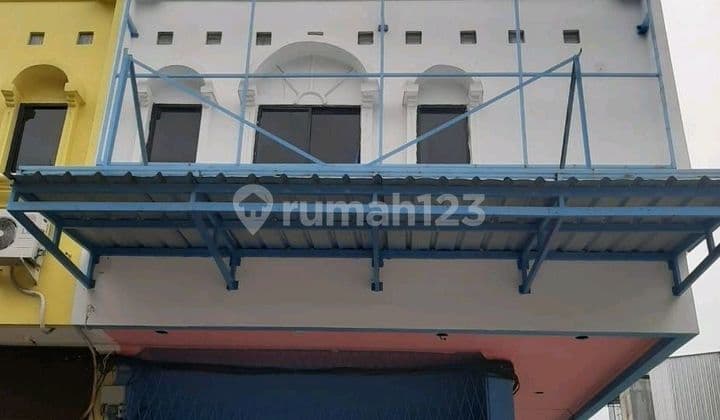 ******** Hoek Dekat Pasar Cipluk Tanah Pasir