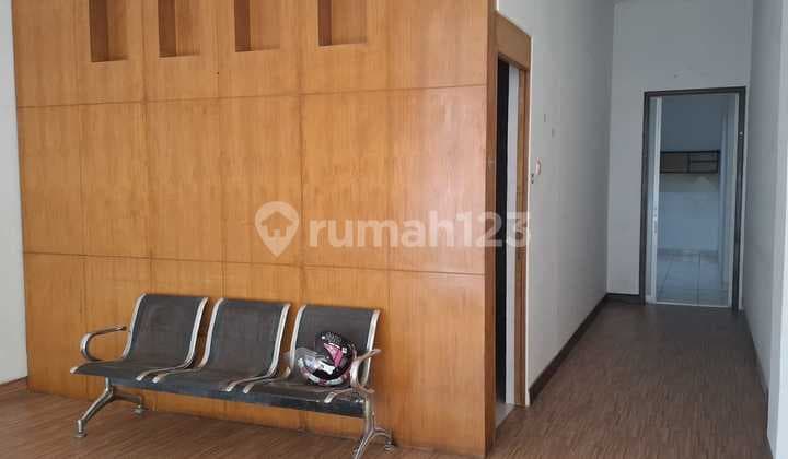 Disewakan Ruko 2lt Deket Mutiara Palem