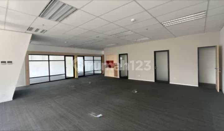 Pusat Kota Premium Office Space Pakuwon Tower Surabaya 250.5m2 Connect Tp6 Siap Pakai