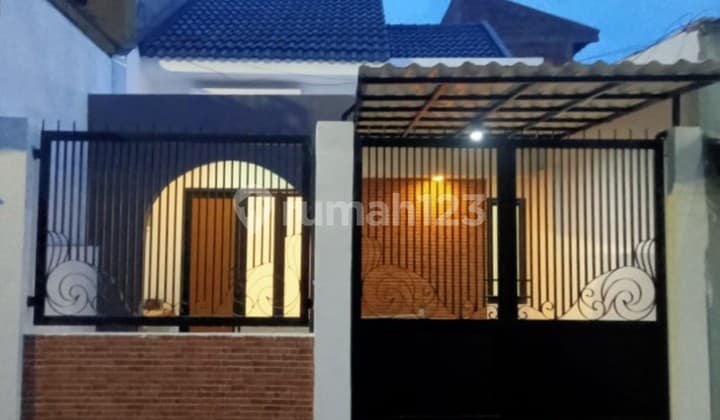 Rumah Wonorejo Selatan Surabaya Baru Renov 1.5 Lantai 3KT Murah 700jtan