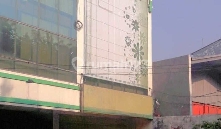 Ruko Raya Arjuno Surabaya 3.5 Lantai Area Bisnis Ramai Cocok Untuk Kantor, Bank, BPR, Klinik Kecantikan Dll