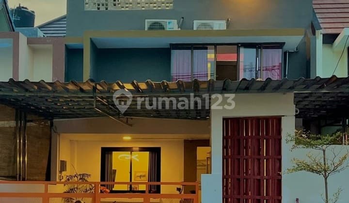 Rumah 2,5 Lantai baru renov di dalam Perumahan Pantai Mentari Kenjeran Surabaya
