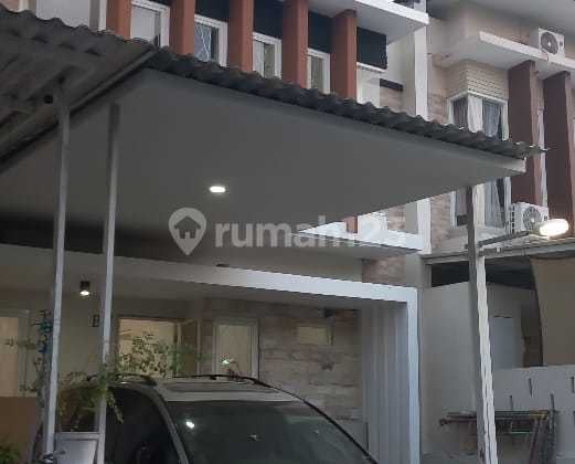 Rumah Apik Terawat Siap Huni di Perumahan Wisata Semanggi dekat Merr