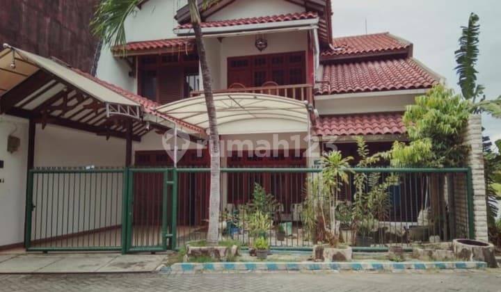 Rumah Furnish Full Jati di Semolowaru Surabaya Timur