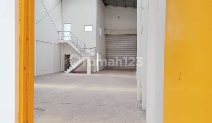 Gudang 2 Lantai Siap Pakai di Aeropolis Tangerang Kota Strategis