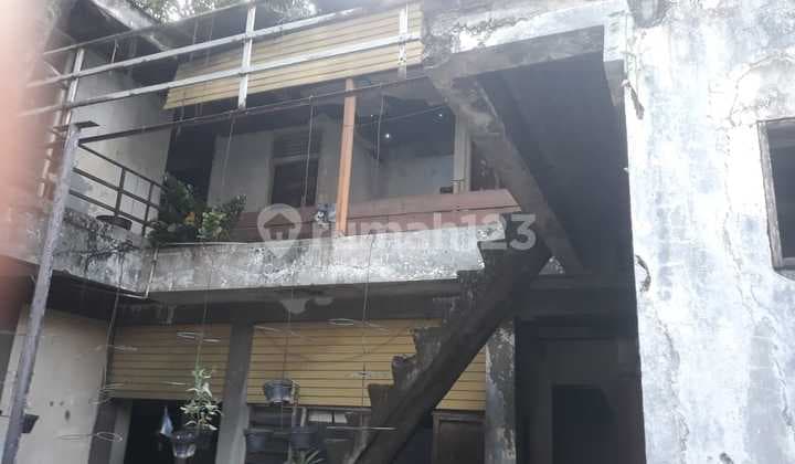 Rumah Hitung Tanah di Kali Baru Timur Jakarta Pusat Strategis