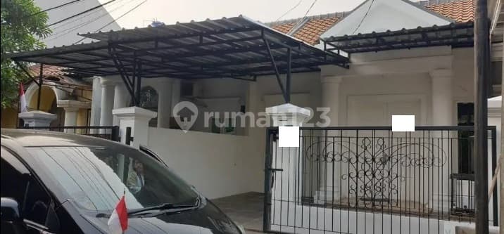 Rumah di Taman Semanan Indah Jakarta Barat Nego