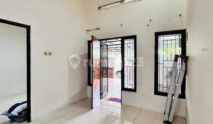 Rumah Hunian Siap Huni di Perum Simprug Poris Strategis