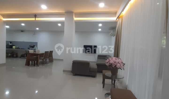 Rumah di Duri Kepa Jakarta Barat Terawat dan Siap Huni