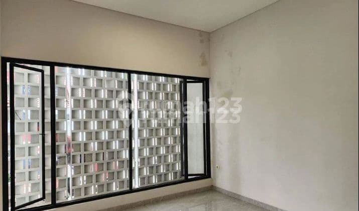 Rumah Baru di Metland Puri, Sudah Renov., Bagus, Jarang Ada, Nego