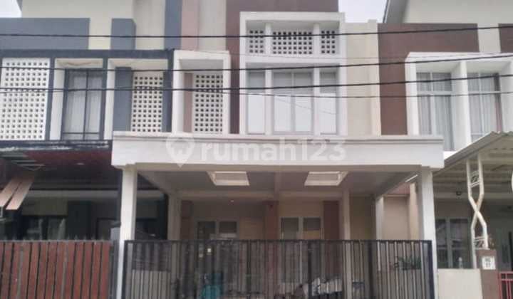Dijual Rumah di Cendana Residence Pamulang, Tangerang Selatan, 134M, 2Lt, SHM, Dibawah Pasaran!