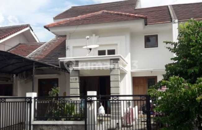 Dijual Rumah di Griyaloka Bsd City, LT 180M, 2Lt, SHM, Dibawah Pasar!