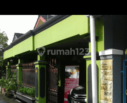 Rumah Siap Huni Dekat Kolam Renang Di Purbayan Sukoharjo