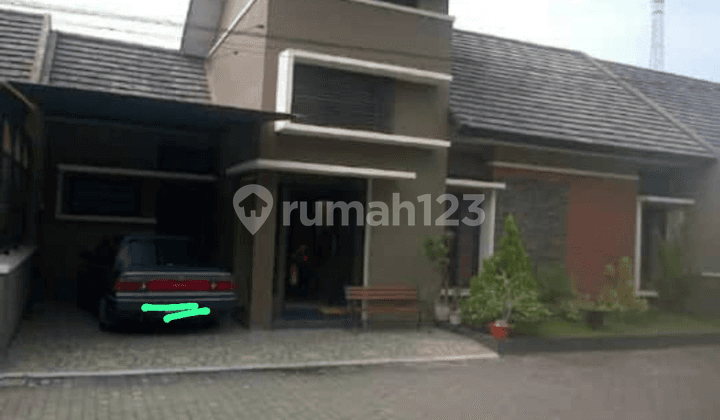 Rumah Elok di Dekat Rcti di Perum Gentan Sukoharjo
