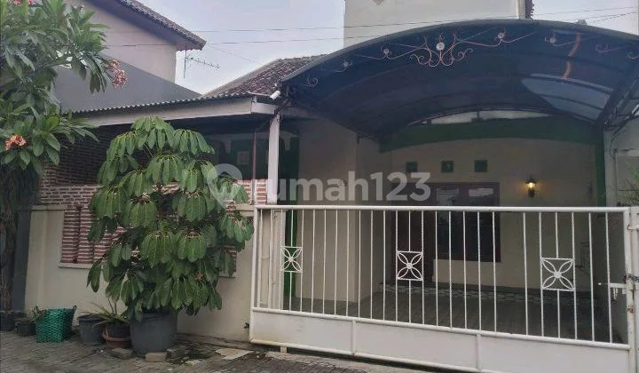 Beautiful House Ready to Occupy in Tohudan Karanganyar Beautiful House Ready to Occupy in Tohudan Karanganyar
