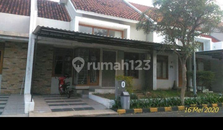 Well-Maintained Exclusive House in Dealova Residential Area, Colomadu, Karanganyar