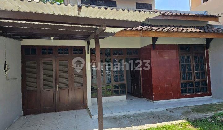 Rumah 1 Lantai Bonus 1 Lantai View Kota Di Tengah Kota Surakarta Rumah 1 Lantai Bonus 1 Lantai View Kota Di Tengah Kota Surakarta