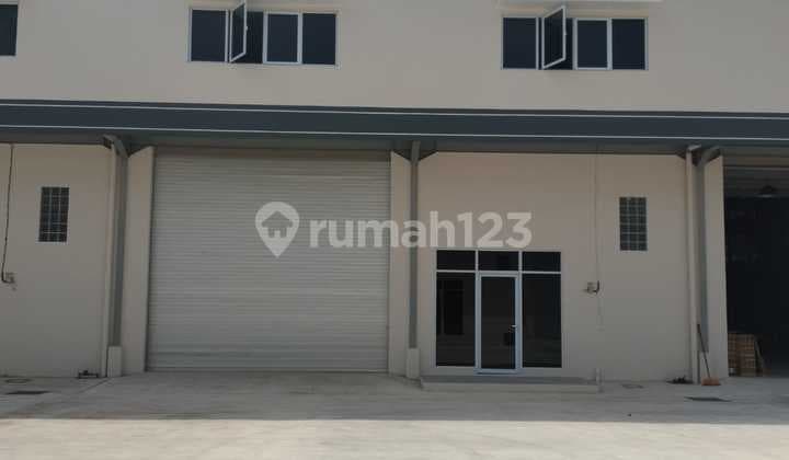 Warehouse for Rent in Batam Centre, Ready to Operate Condition