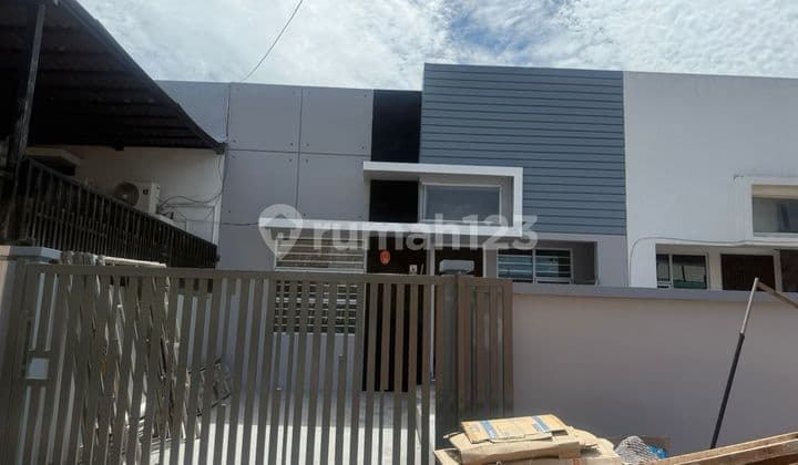 For Sale Beautiful Puri Selebriti 1 House Batam Centre