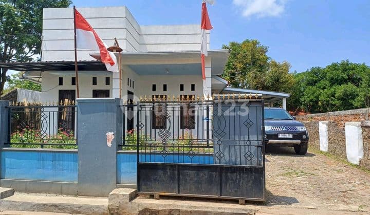 Rumah Bagus Luas Asri Di Pusat Kota Purwakarta