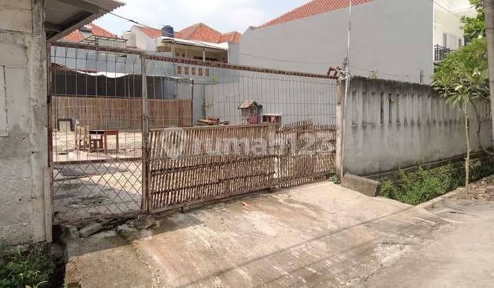 Near Joglo Toll Road. 1/4 Joglo Meruya Petukangan