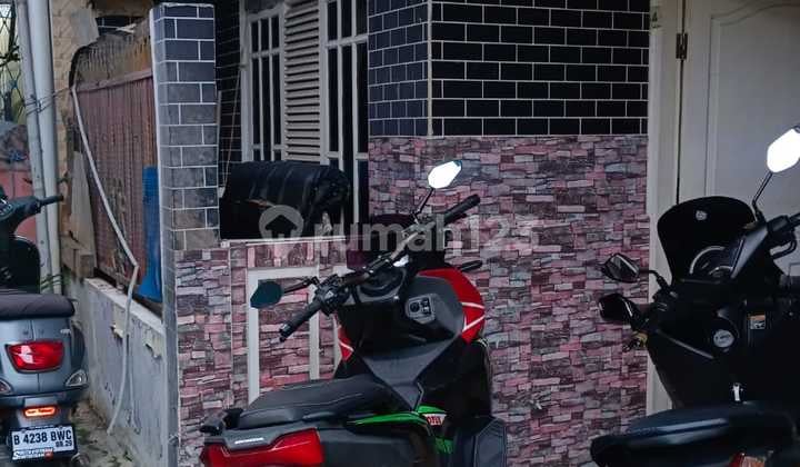 Dekat Busway Puri Beta Ciledug, Stasiun Sudimara,Bintaro