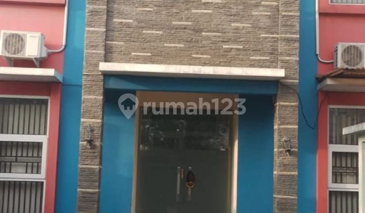 Rumah 2 Lt Deket Area Bisnis Permata Hijau, Kebon Jeruk , Slipi